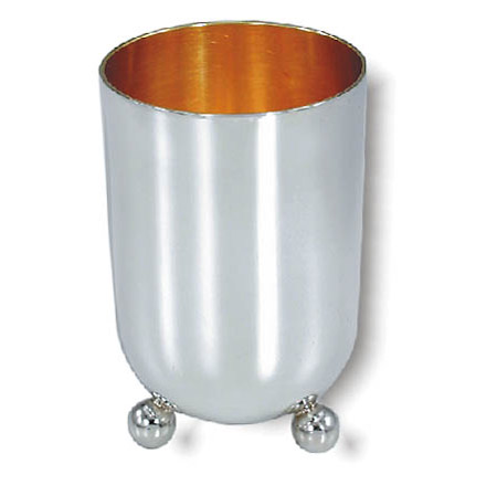 On three balls - 925 Silver Kiddush cup