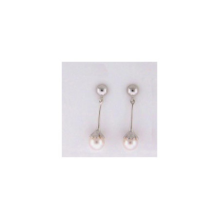 14K Gold earring with pearl