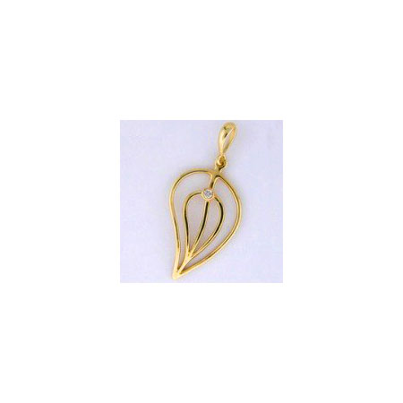 14K Gold pendant with diamond