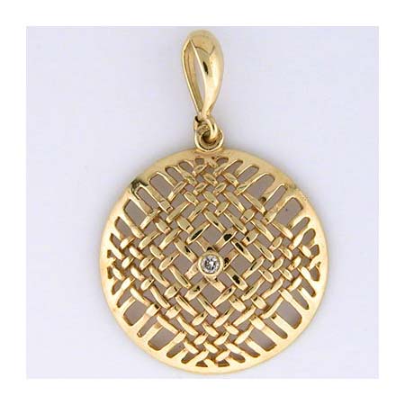 14K Gold pendant with diamond